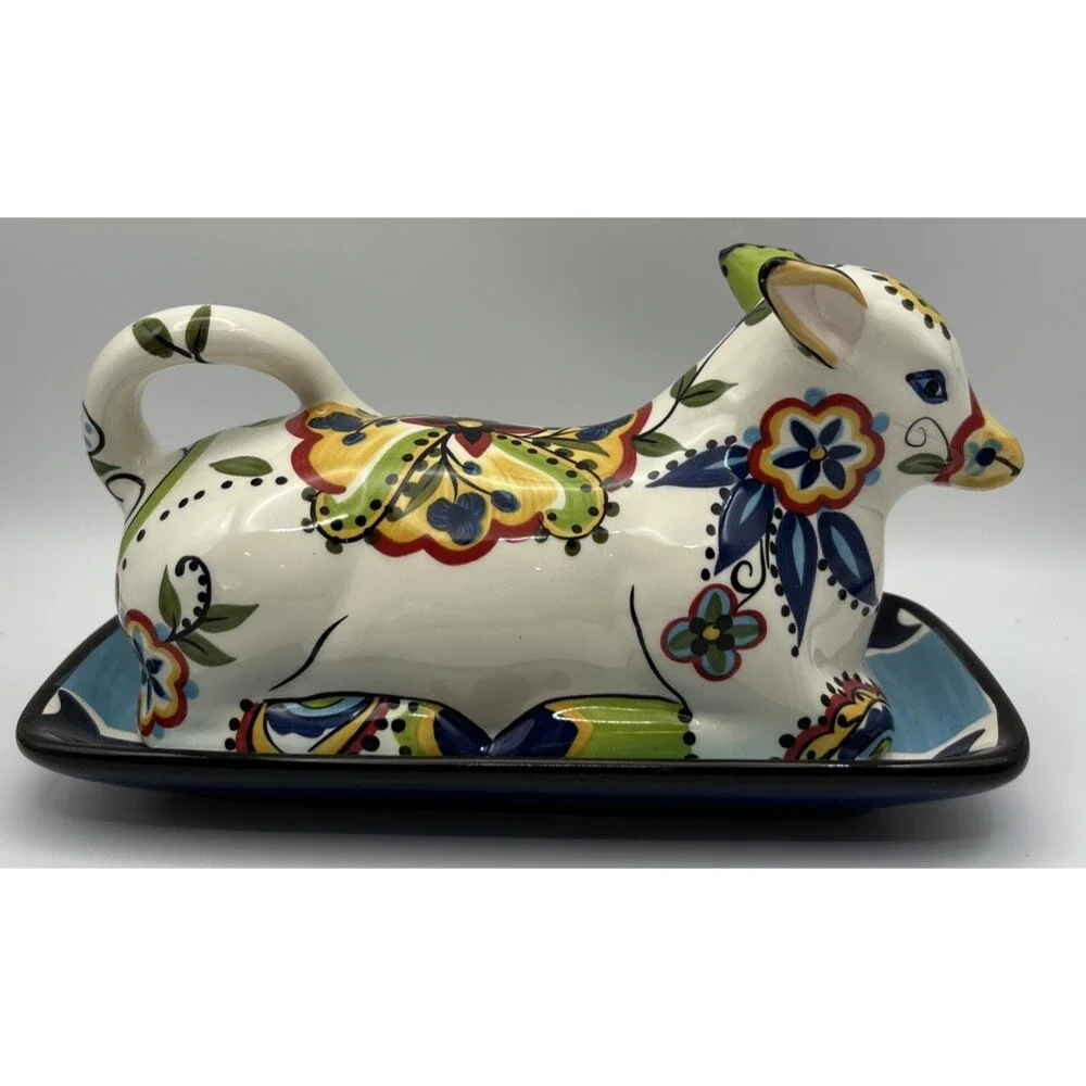 Espana Lifestyle Bocca ceramic cow shaped covered butter dish 8x5 in